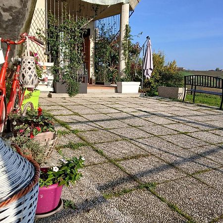 Maison Younesco - Villa Indipendente Exclusive Castagnole delle Lanze Luaran gambar