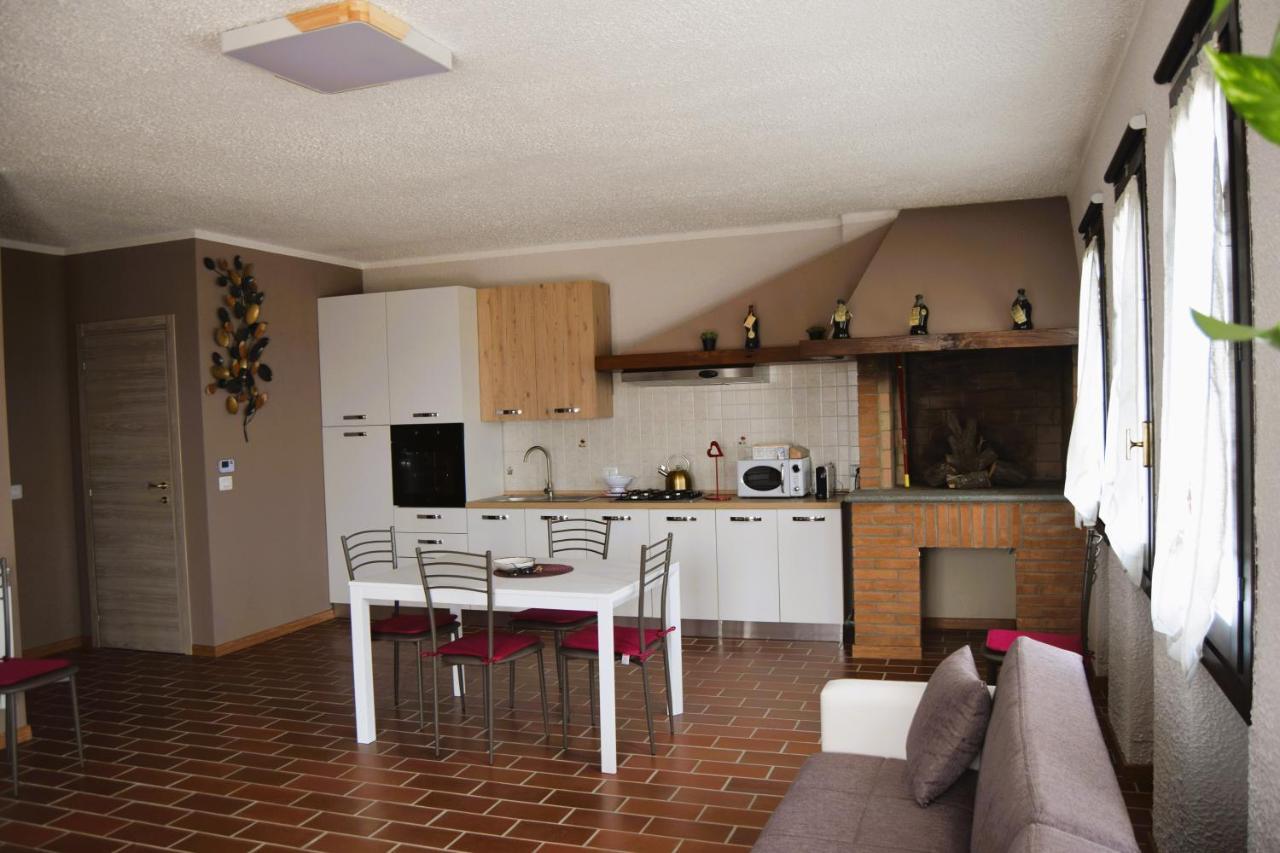 Maison Younesco - Villa Indipendente Exclusive Castagnole delle Lanze Luaran gambar