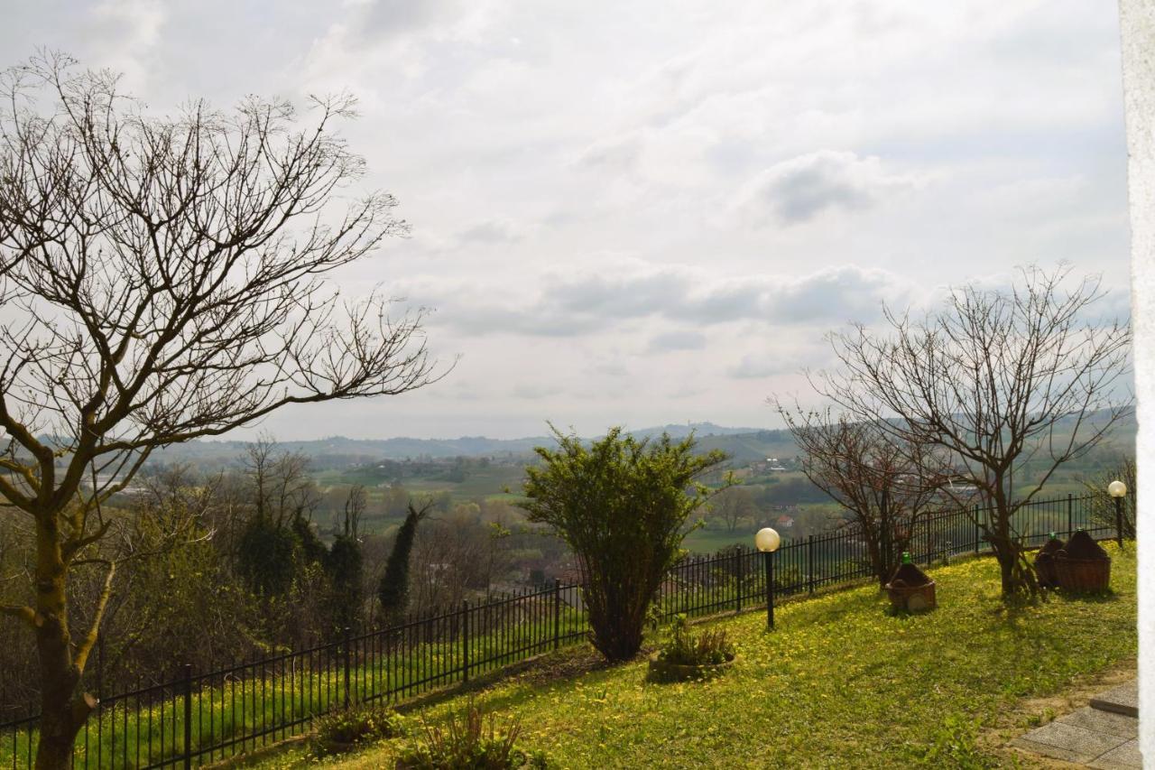 Maison Younesco - Villa Indipendente Exclusive Castagnole delle Lanze Luaran gambar