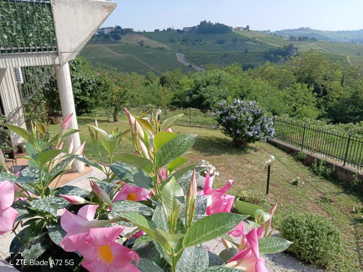 Maison Younesco - Villa Indipendente Exclusive Castagnole delle Lanze Luaran gambar