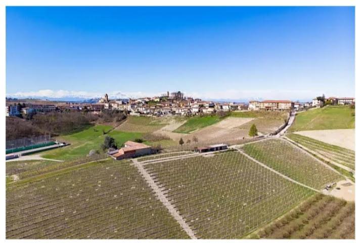 Maison Younesco - Villa Indipendente Exclusive Castagnole delle Lanze Luaran gambar